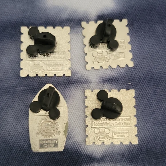 Set of 4 Disney Pins for Trading, Donald Duck, Pluto, Goofy, and Freddie the Bat - Picture 6 of 6
